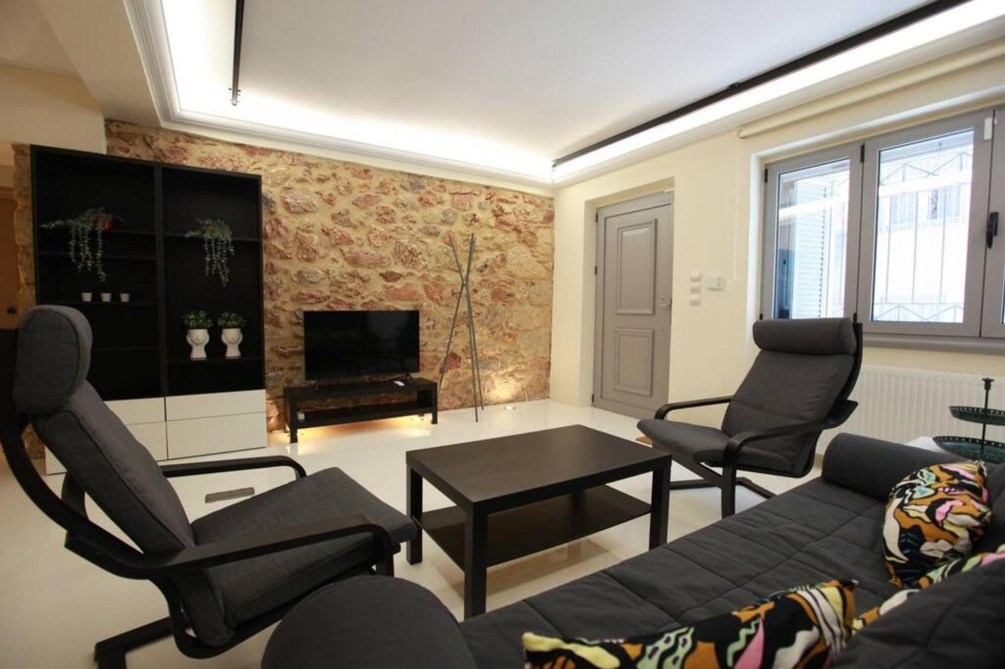 Elegant Studio At The Acropolis Hills Афины Экстерьер фото